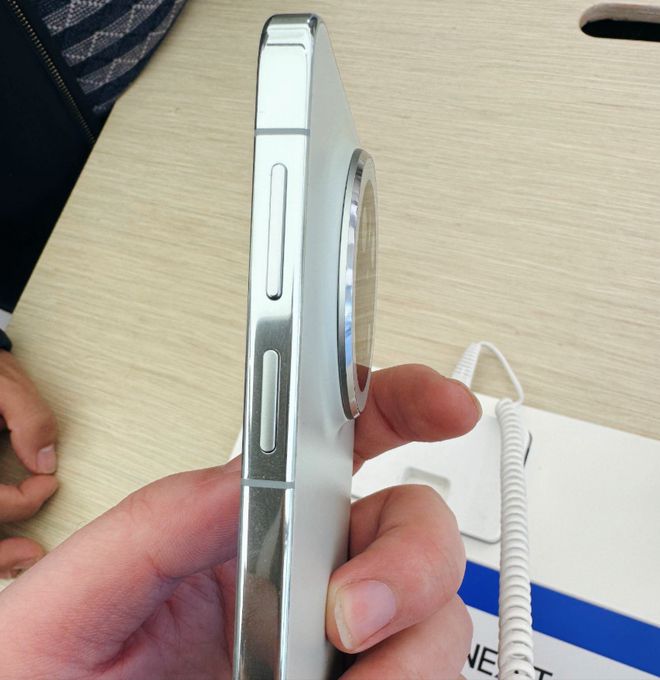 华为自研指纹技术破局!Pura80或首发屏下方案Mate80走侧边路线(图6)